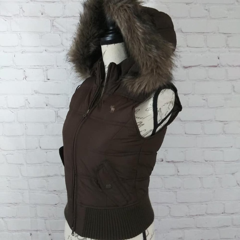 Abercrombie Size L Girls Brown Down Puffer Vest - Picture 2 of 10